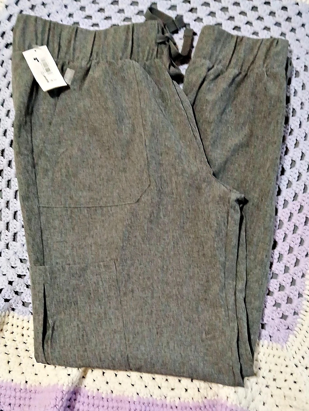Hanes Comfort Fit Gray Track Jogger Pants Size Small NWT
